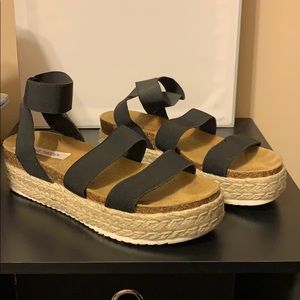 Steve Madden sandals
